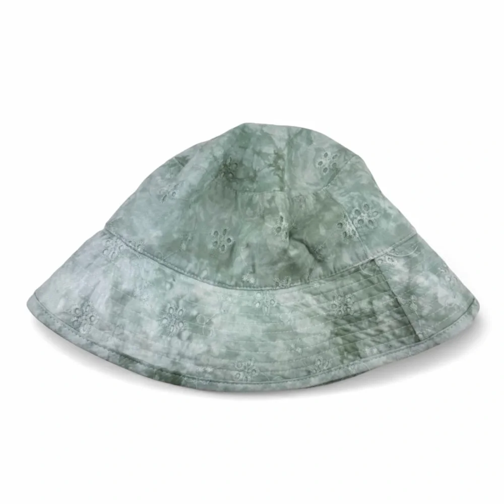 NWT Urban Outfitters Bucket‎ hat floral embroidered tie dye water color